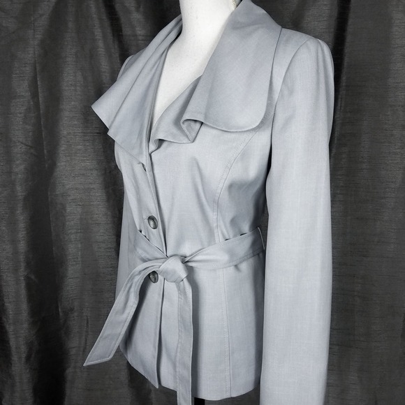 Isabella Light Gray Suit Shawl Collar Belted Jacket & Straight Leg Pants Size 8 - Picture 3 of 7